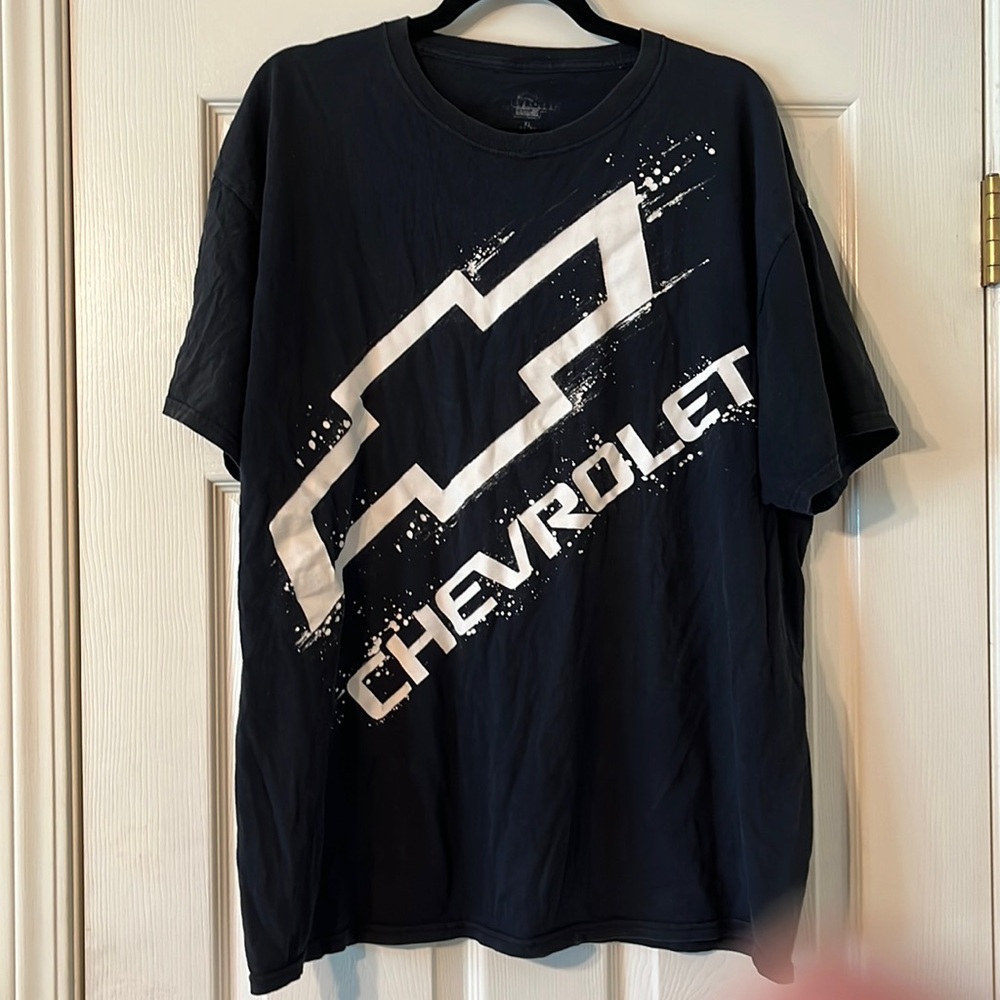 XL MENS BLACK CHEVY TSHIRT